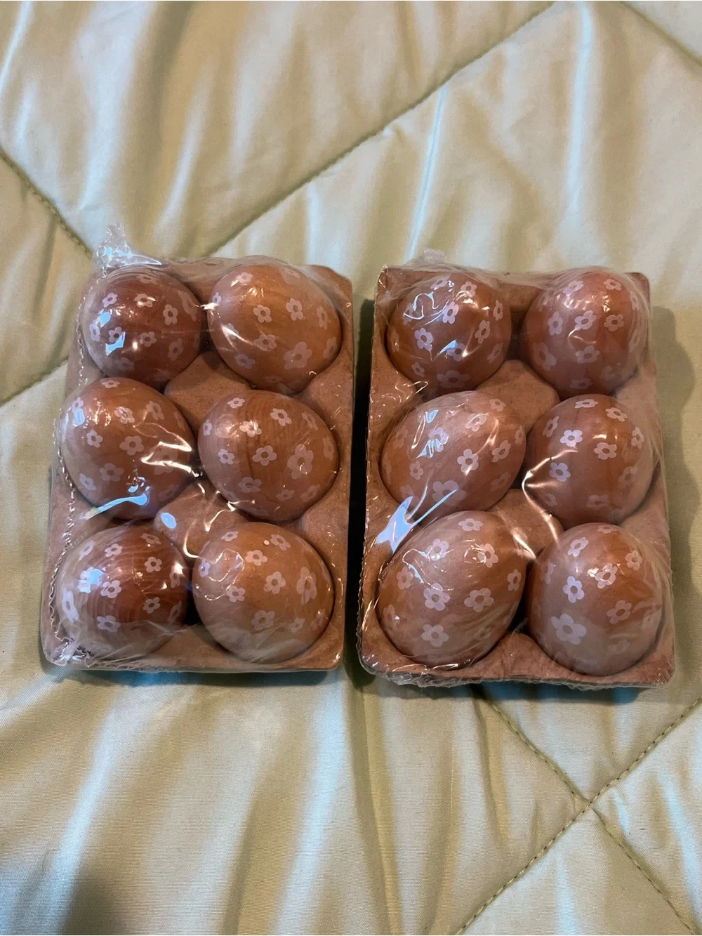 Six pack wooden floral eggs (2packs)